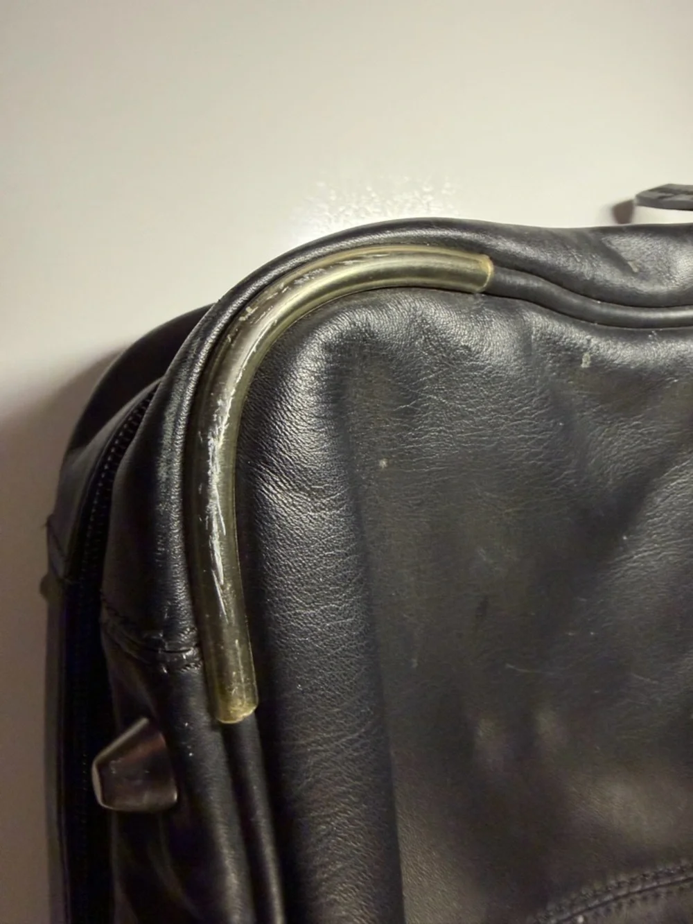 Danbury Mint NY Yankees Brazilian Leather Carry‑On Overnight Bag –‎ Vintage
